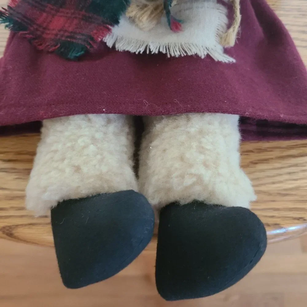 Handmade Fabric Old-Fashioned Santa Kris Kringle Holiday Doll w/Weighted Bottom